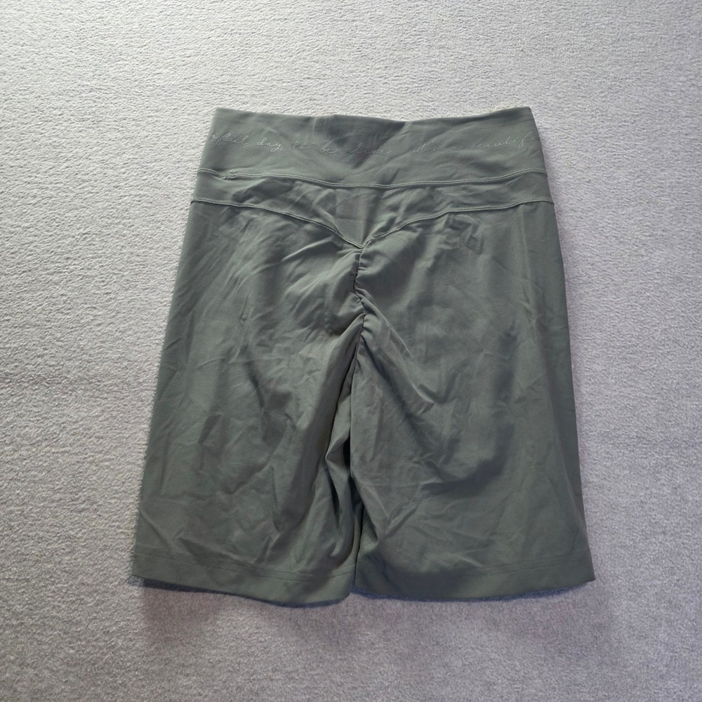 Gymshark High Rise Biker Shorts Womens L Sage Green Stretch Athletic Workout